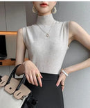 Blusa Feminina Regata de Gola Alta de Lã Ferrazi