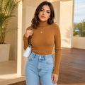 Blusa Feminina Básica Cacharrel Tricô Gola Alta Ferrazi