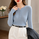 Blusa Feminina de Tricô com Botões para Inverno Ferrazi