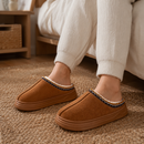 Bota Pantufa Feminina Peluciada com Solado Antiderrapante para Inverno Ferrazi