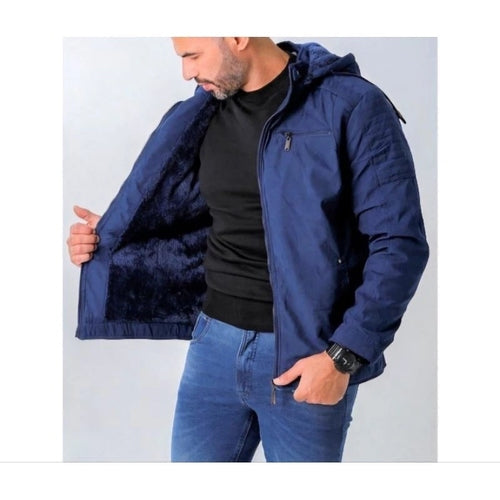 Jaqueta Masculina em Sarja com Capuz e Bolsos Forrado Ferrazi