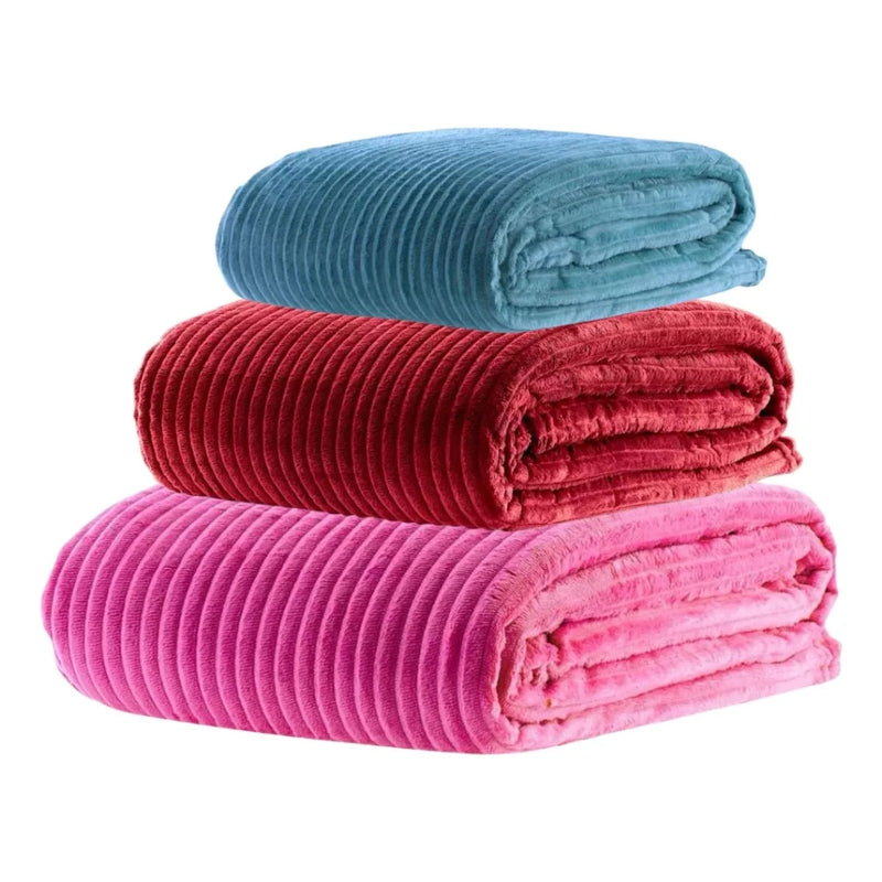 Kit com 2 Mantas Caneladas Aveludadas para Inverno Ferrazi