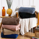 Kit com 2 Mantas Caneladas Aveludadas para Inverno Ferrazi