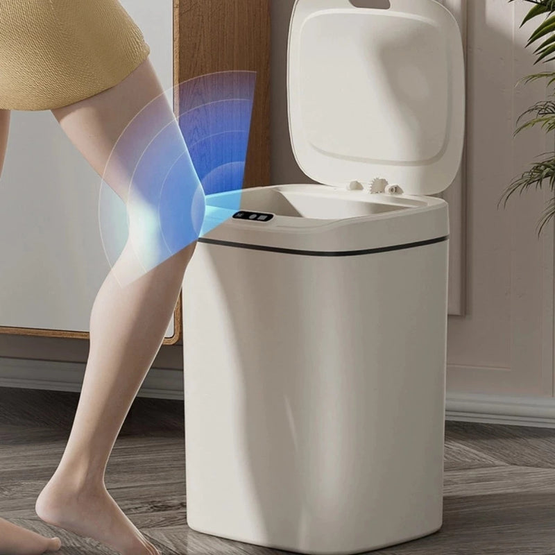 Lixeira Inteligente 20 Litros com Abertura por Sensor Ferrazi