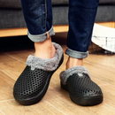 Pantufa Unissex Peluciada Vazada com Solado Antiderrapante Ferrazi