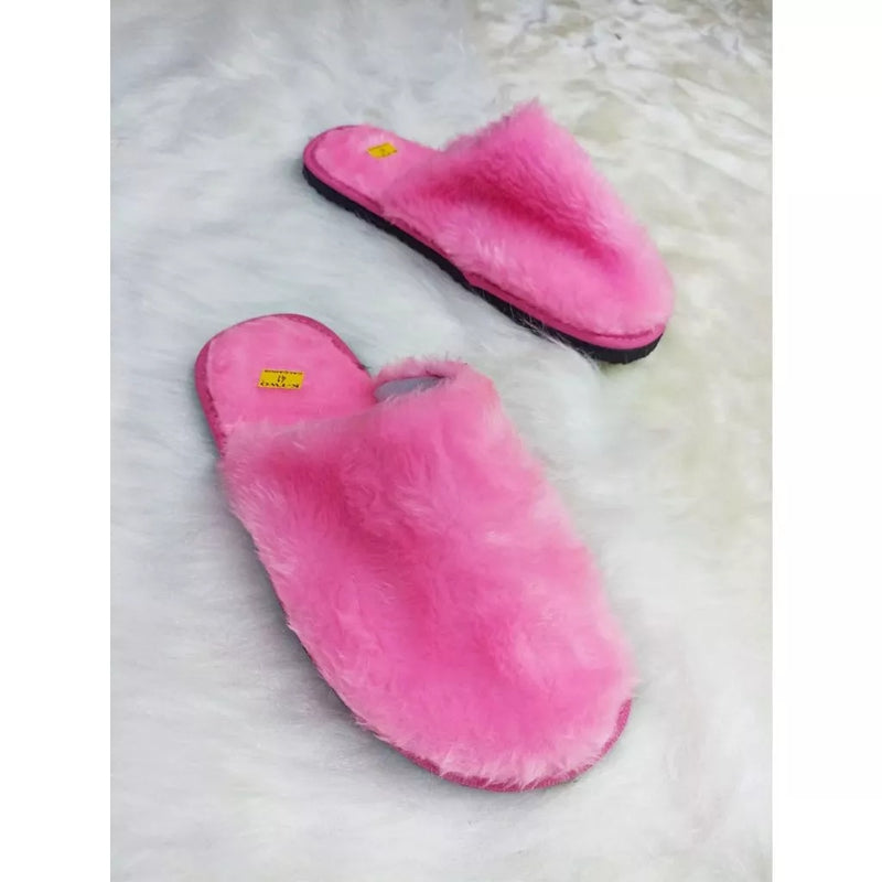 Pantufa Unissex de Pelúcia Térmica Antiderrapante Ferrazi