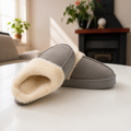 Pantufa Feminina em Camurça Forrada em Lã para Inverno Ferrazi