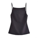 Regata Feminina Elegante com Costas Nua e Gola Reta Ferrazi