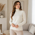 Suéter Feminino Cacharrel Gola Alta em Tricô Ferrazi