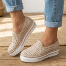 Tênis Feminino Slip On Leve e Respirável Ferrazi