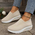 Tênis Feminino Slip On com Amortecimento Leve e Antiderrapante Ferrazi