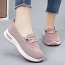 Tênis Feminino Slip On em Malha Respirável Leve e Antiderrapante Ferrazi
