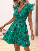 Vestido Feminino Floral Plissado com Decote em V Ferrazi